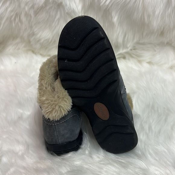 Earth Origins Crowley 7M Water Resistant Faux Fur Suede Ankle Boots Bin 22 - Picture 8 of 9